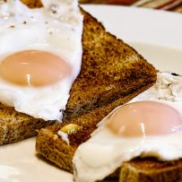 Huevos beneficios Huevos en el desayuno