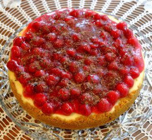 Tarta de cerezas con vino tinto